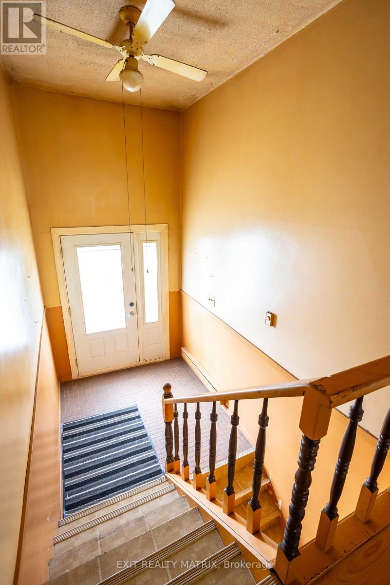 82 Bertha Avenue, Champlain, ON - Indoor Photo Showing Other Room