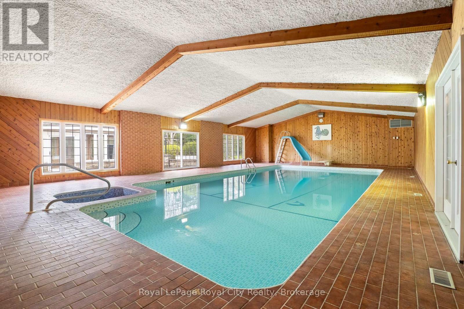 4646 Sideroad 20 N, Puslinch, ON