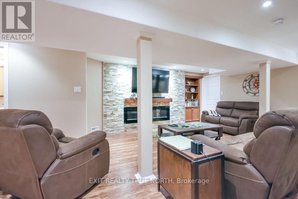 53 Etherington Crescent, Barrie, ON - Indoor Photo Showing Living Room With Fireplace