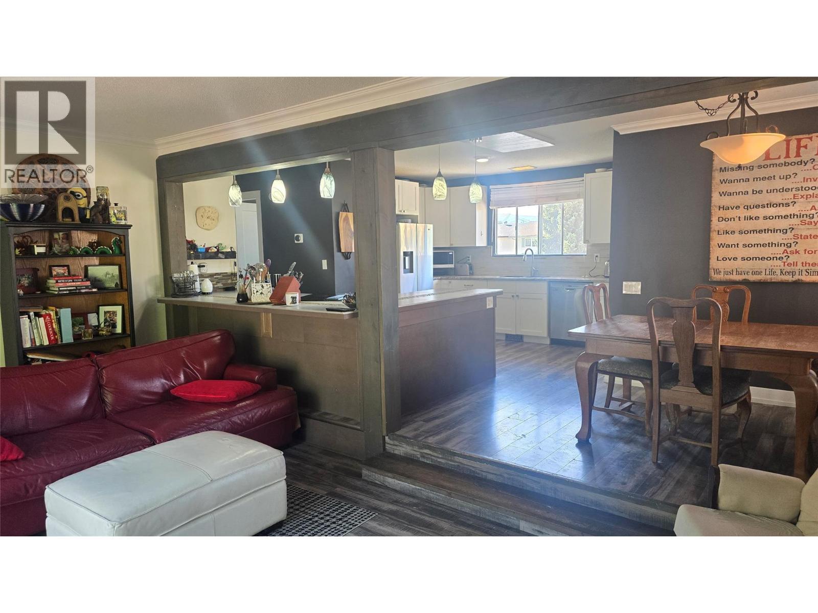 1151 Schubert Drive, Kamloops, BC - Indoor Photo Showing Other Room