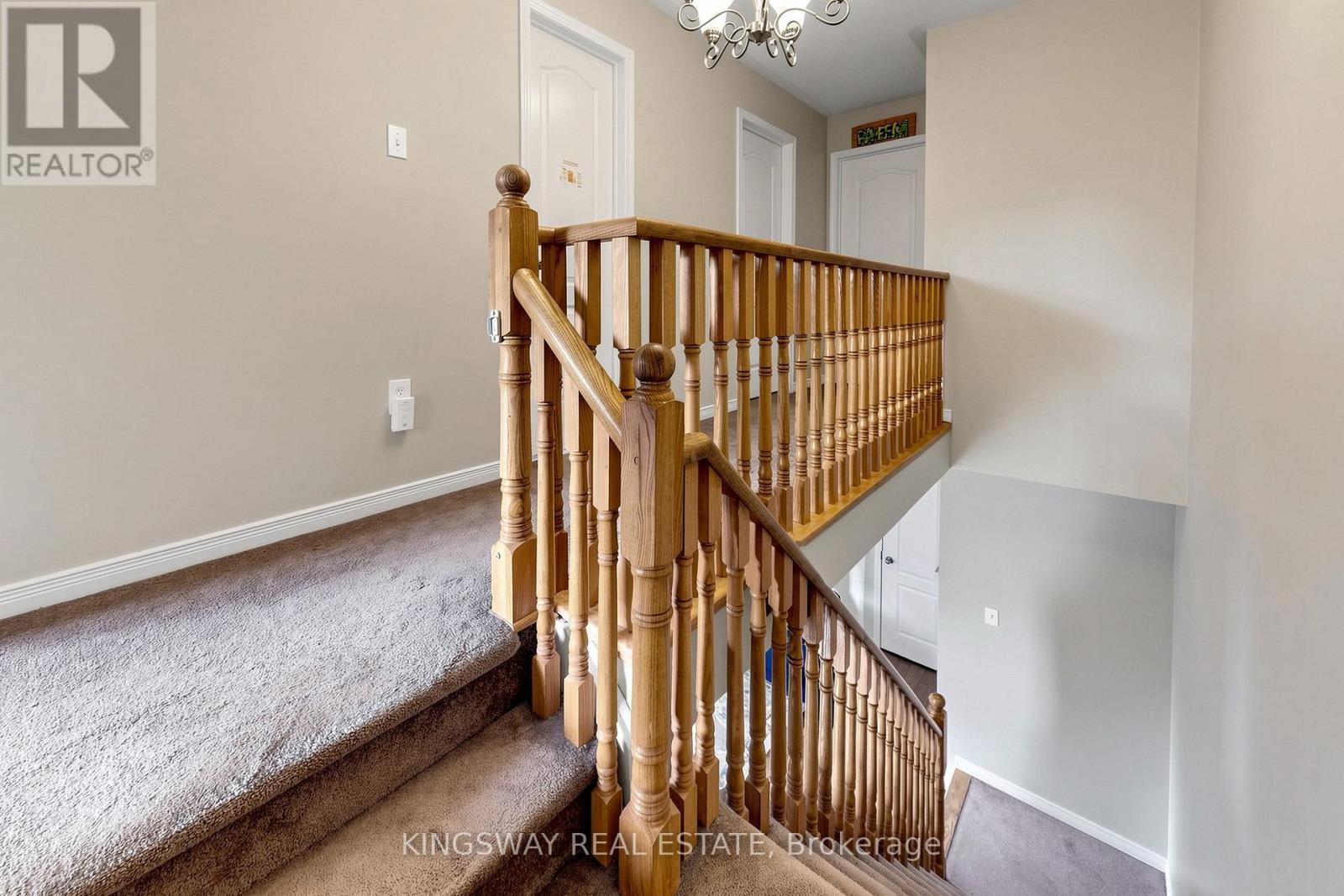 5642 Annabelle Avenue, Mississauga, ON - Indoor Photo Showing Other Room
