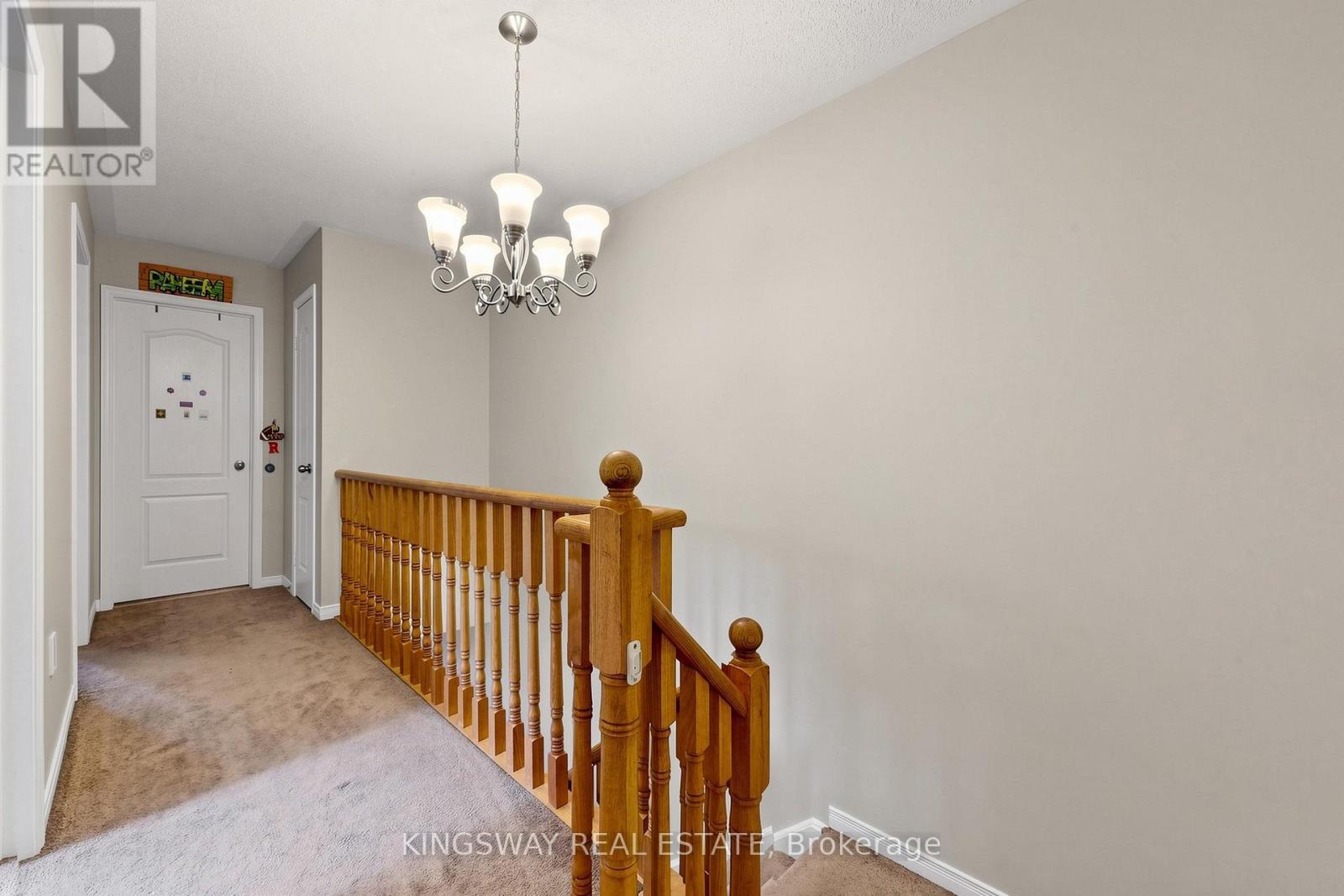 5642 Annabelle Avenue, Mississauga, ON - Indoor Photo Showing Other Room
