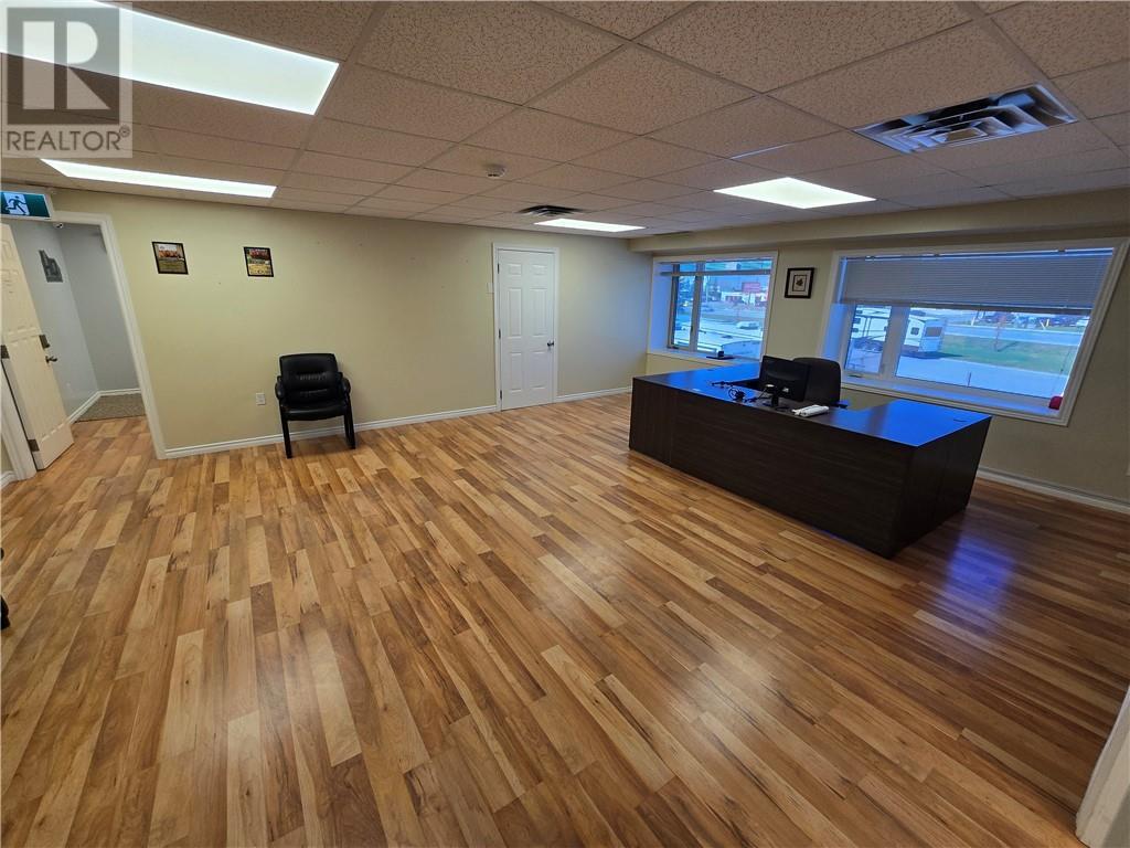 902B Newgate Avenue, Sudbury, ON