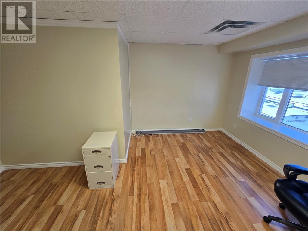 902B Newgate Avenue, Sudbury, ON