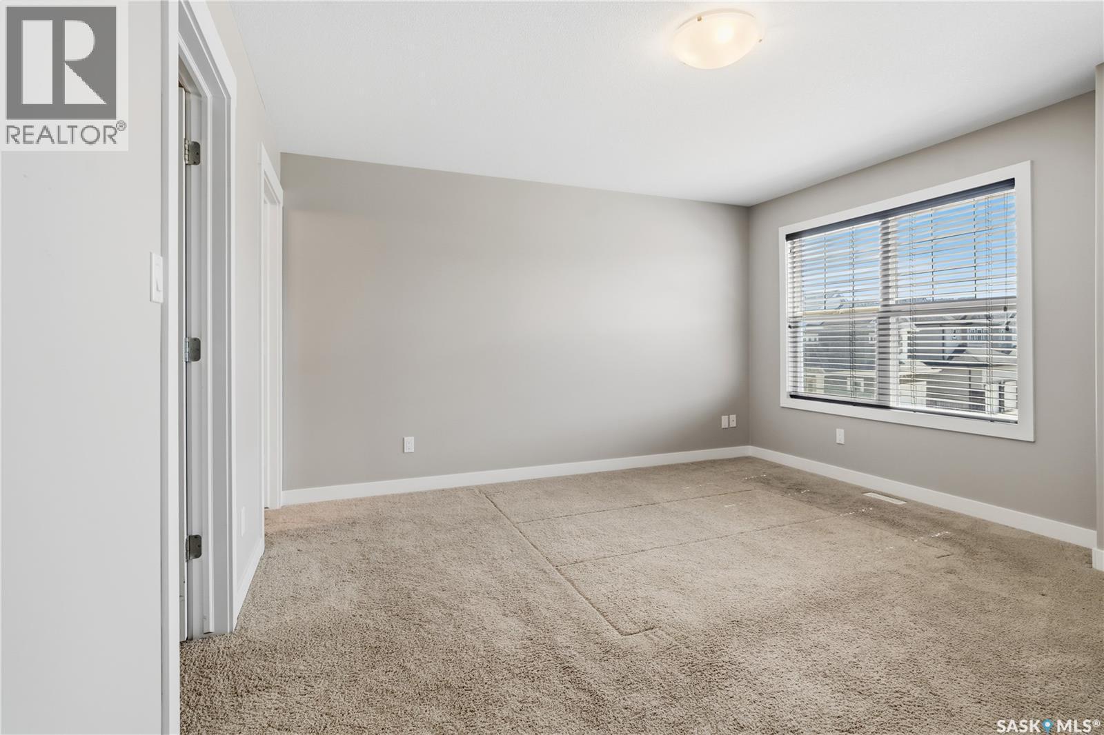 8814 Herman Crescent, Regina, SK - Indoor Photo Showing Other Room