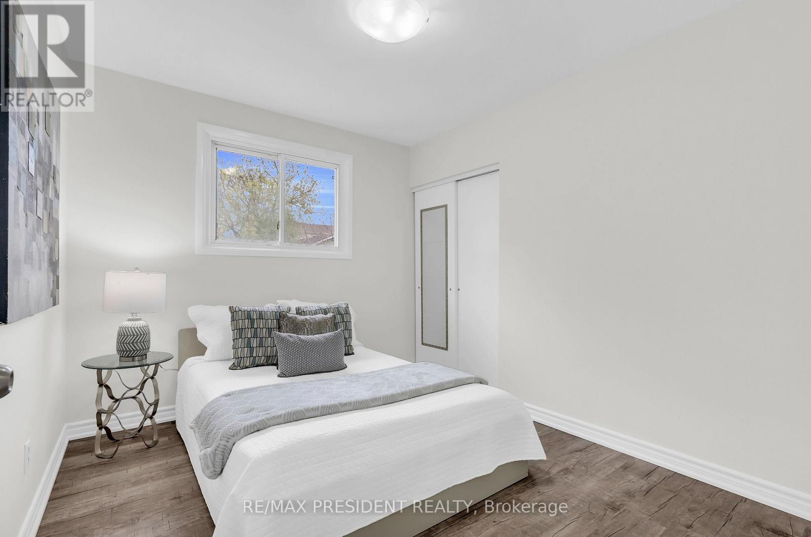 57 High Street, Waterloo, ON - Indoor Photo Showing Bedroom