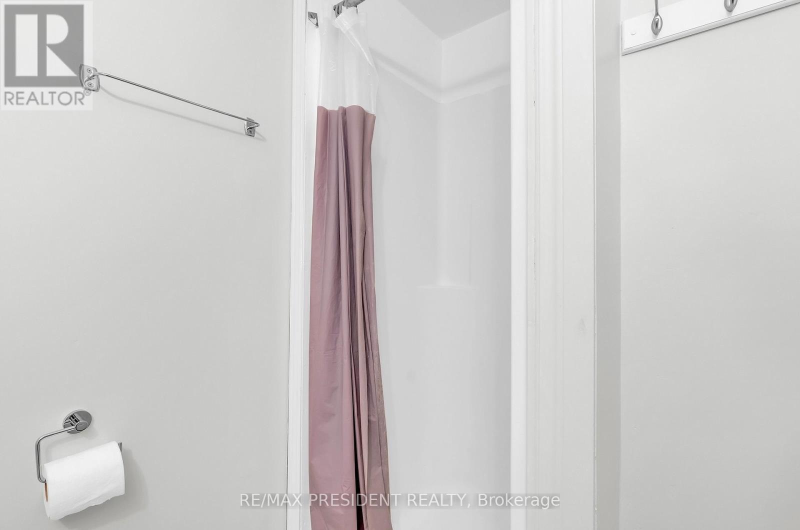57 High Street, Waterloo, ON - Photo Showing Bathroom