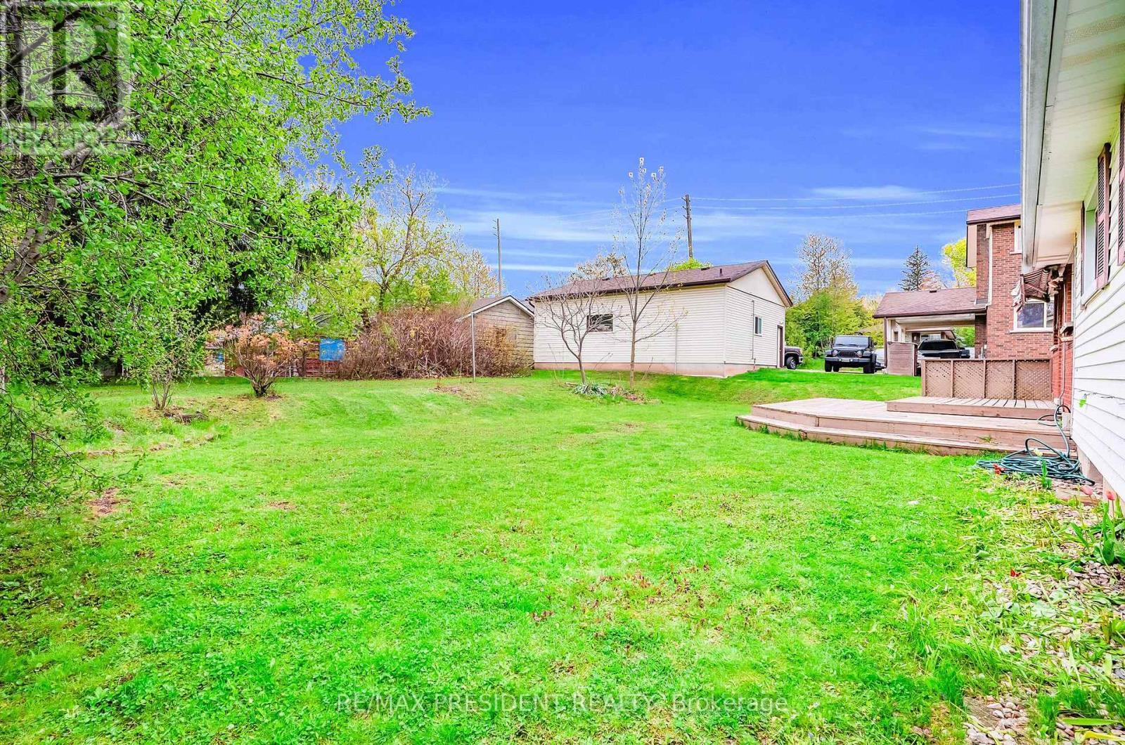 57 High Street, Waterloo, ON - Outdoor