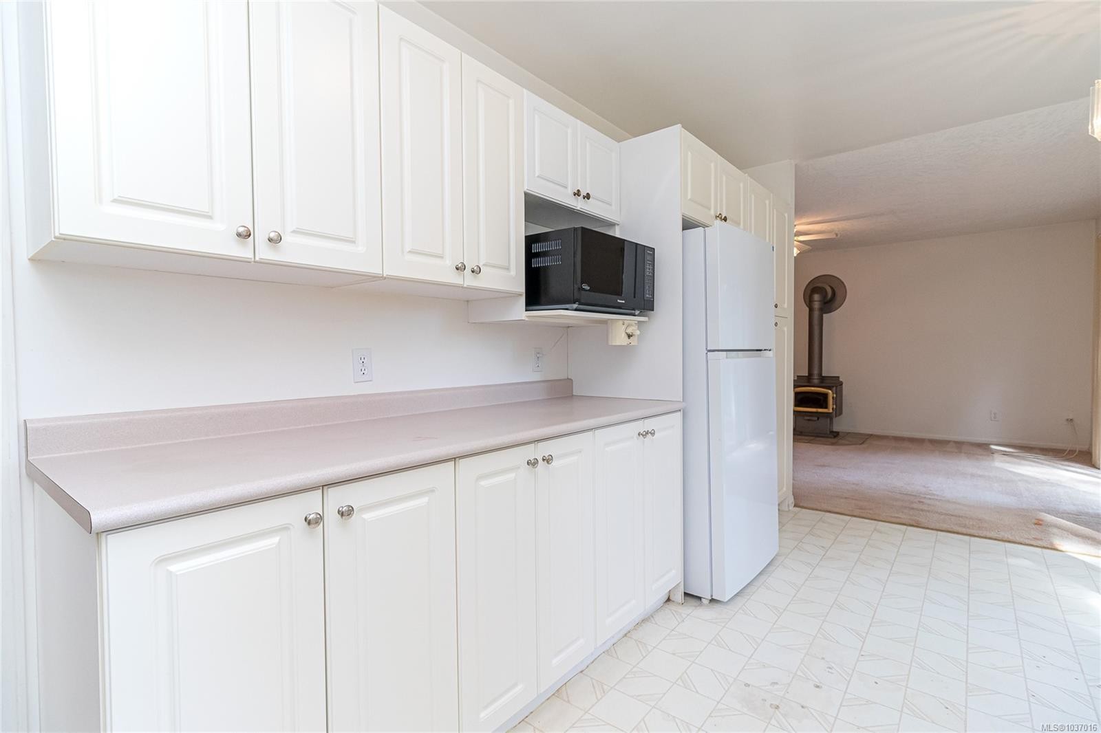 609 Taurus Dr, Metchosin, BC