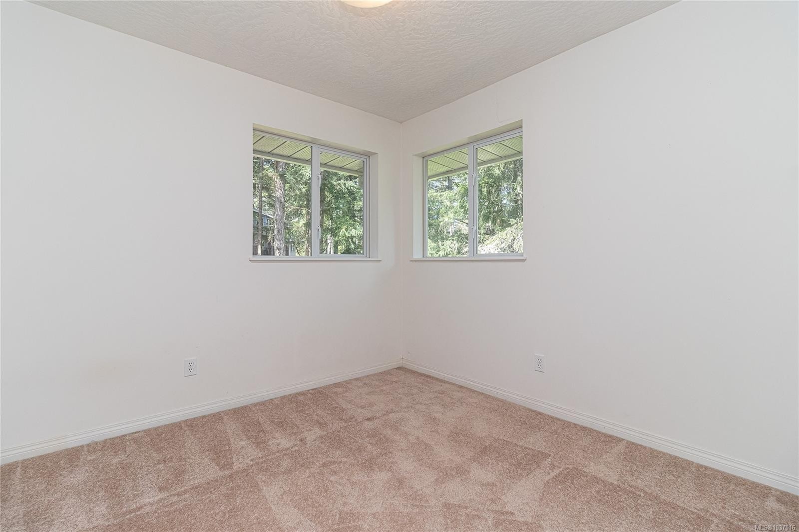 609 Taurus Dr, Metchosin, BC