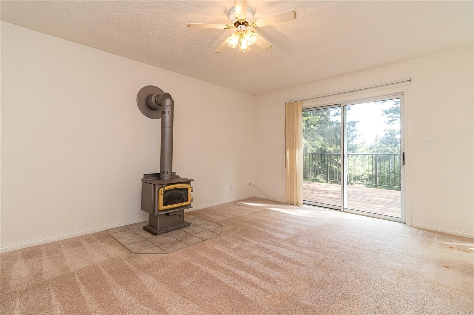 609 Taurus Dr, Metchosin, BC