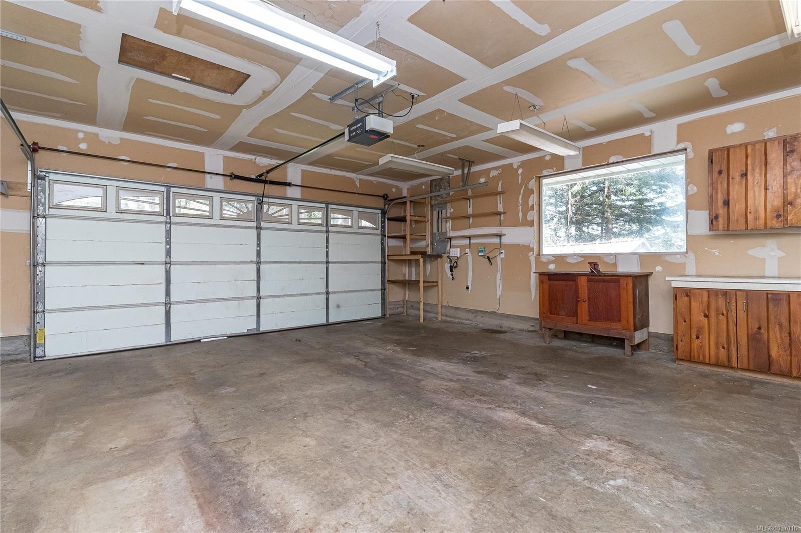 609 Taurus Dr, Metchosin, BC