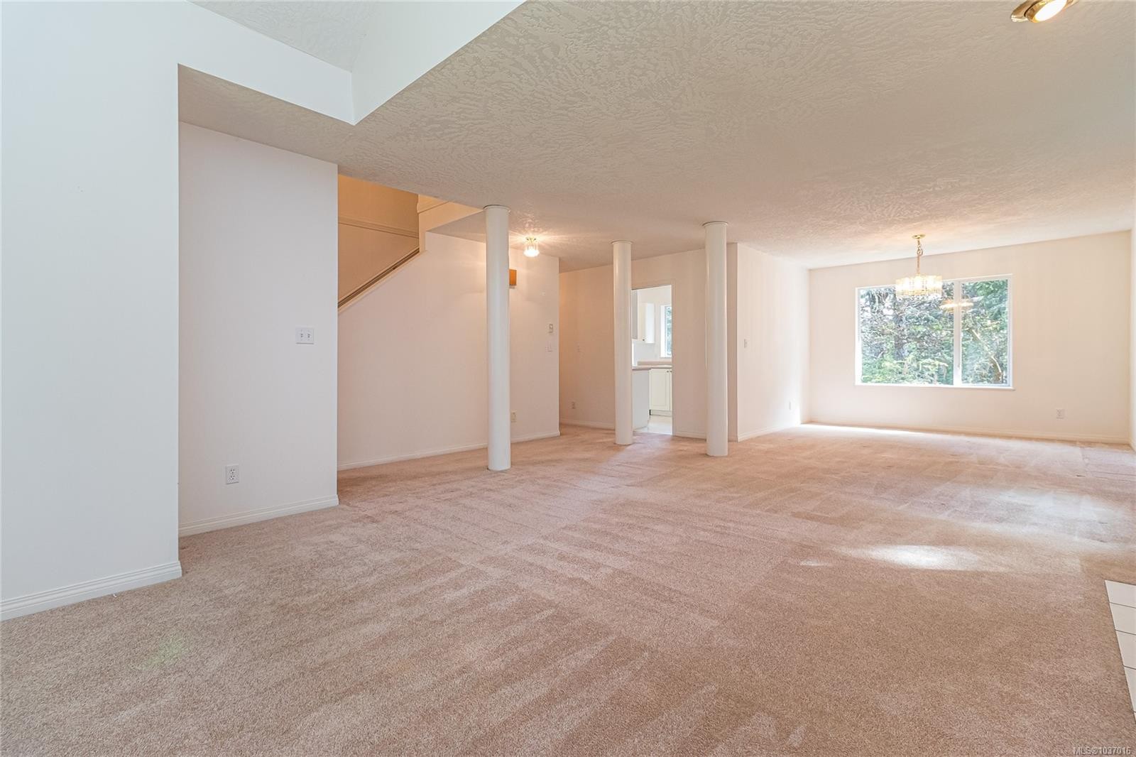 609 Taurus Dr, Metchosin, BC
