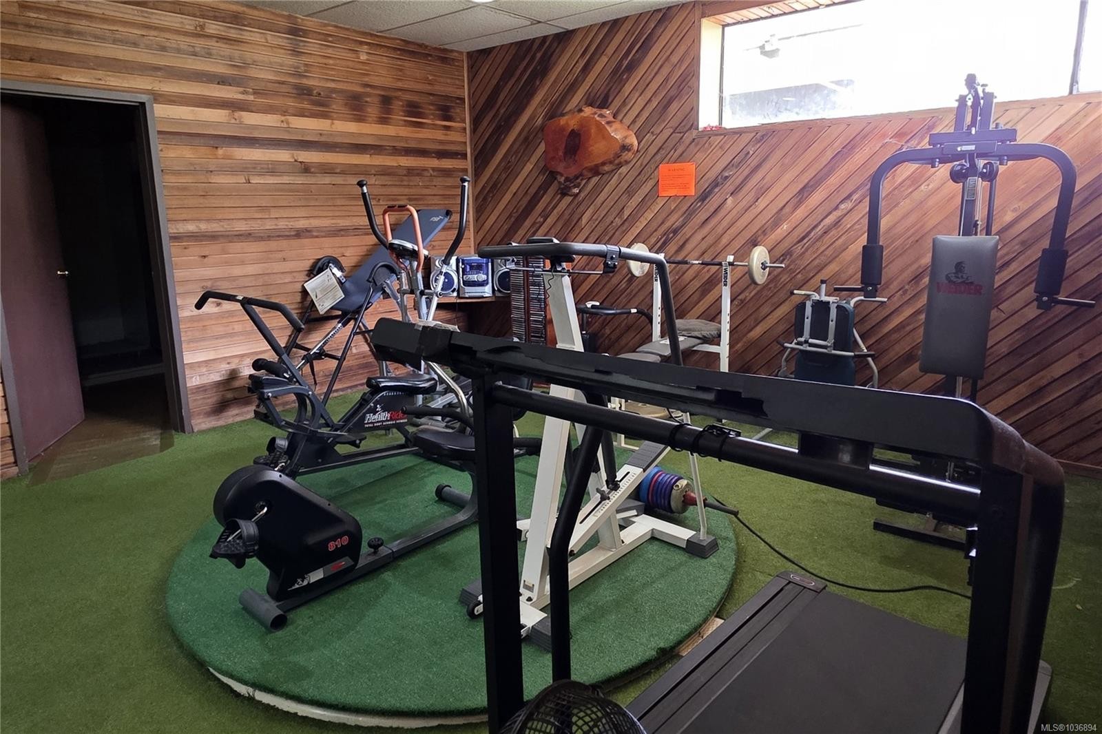 #305-907 Cedar St, Campbell River, BC - Indoor Photo Showing Other Room