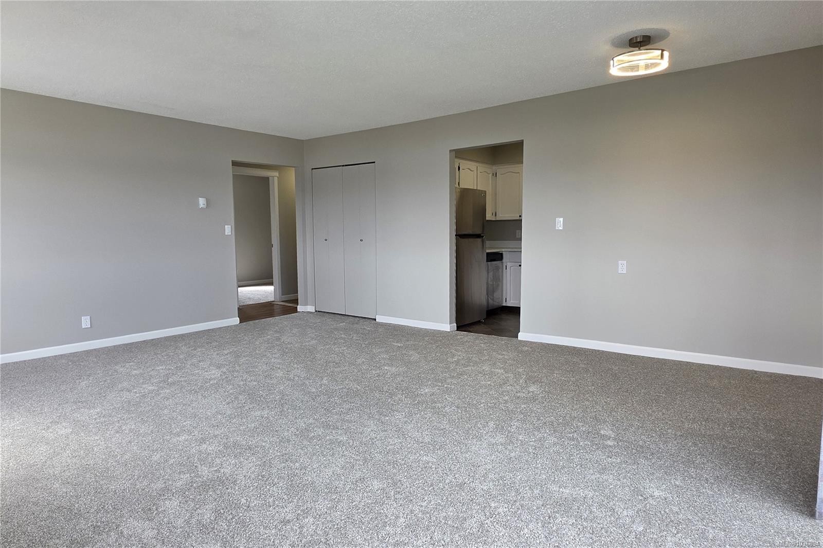 #305-907 Cedar St, Campbell River, BC - Indoor Photo Showing Other Room