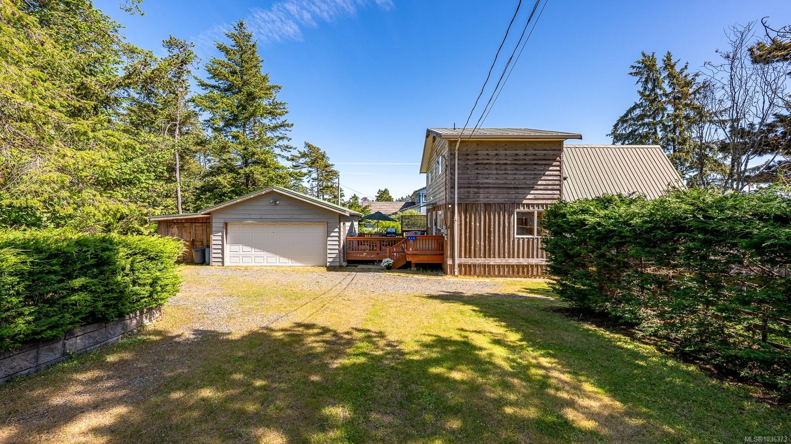 416 Curtis Rd, Comox, BC