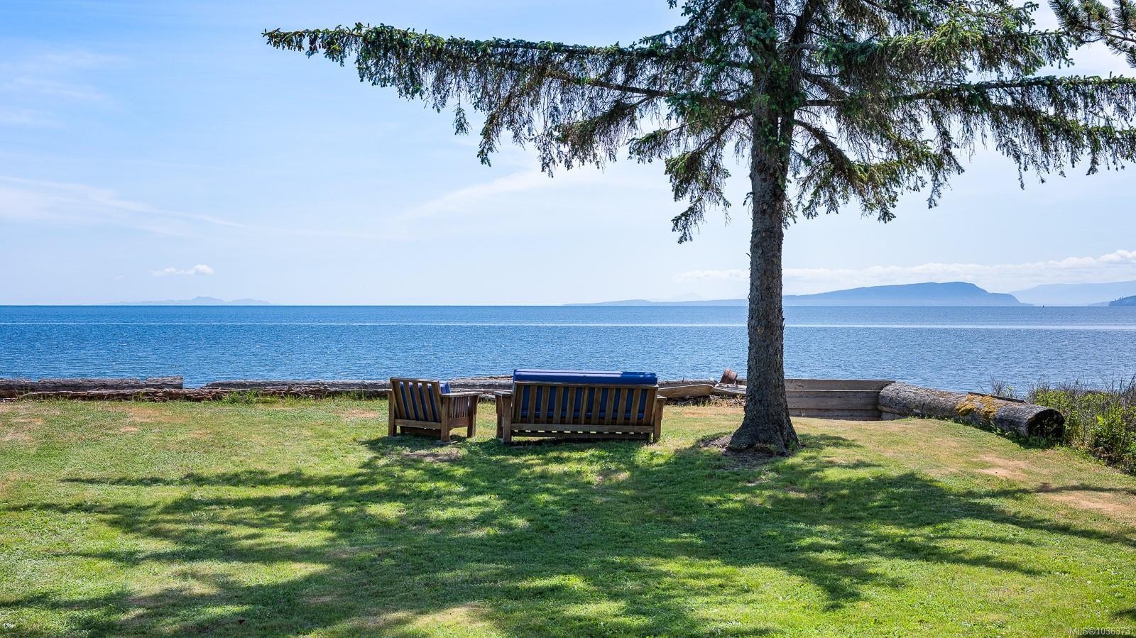 416 Curtis Rd, Comox, BC