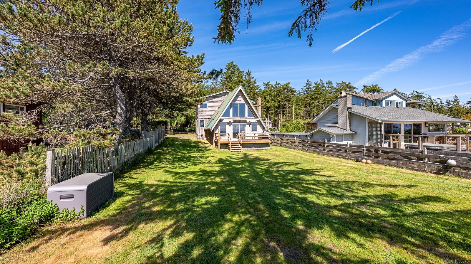 416 Curtis Rd, Comox, BC