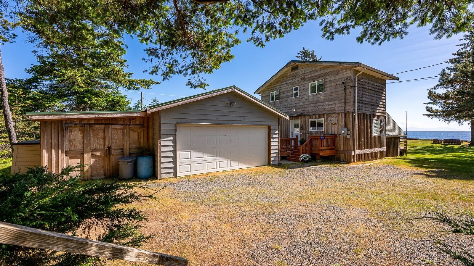 416 Curtis Rd, Comox, BC