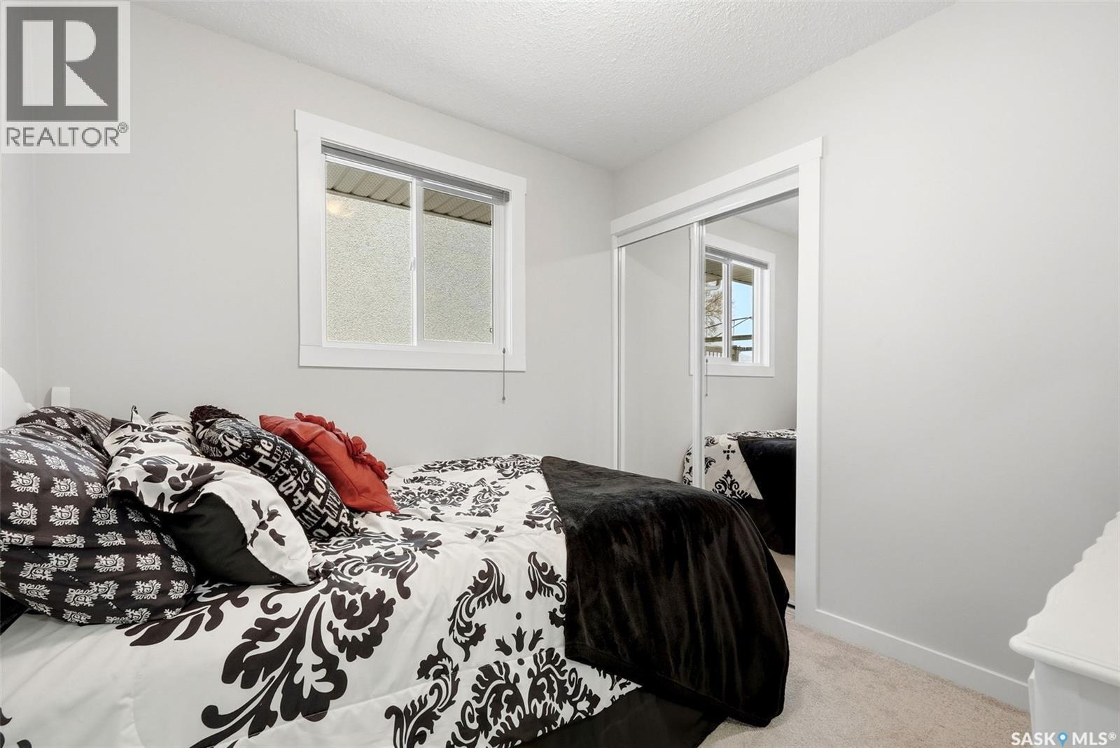 68 Carmichael Road, Regina, SK - Indoor Photo Showing Bedroom