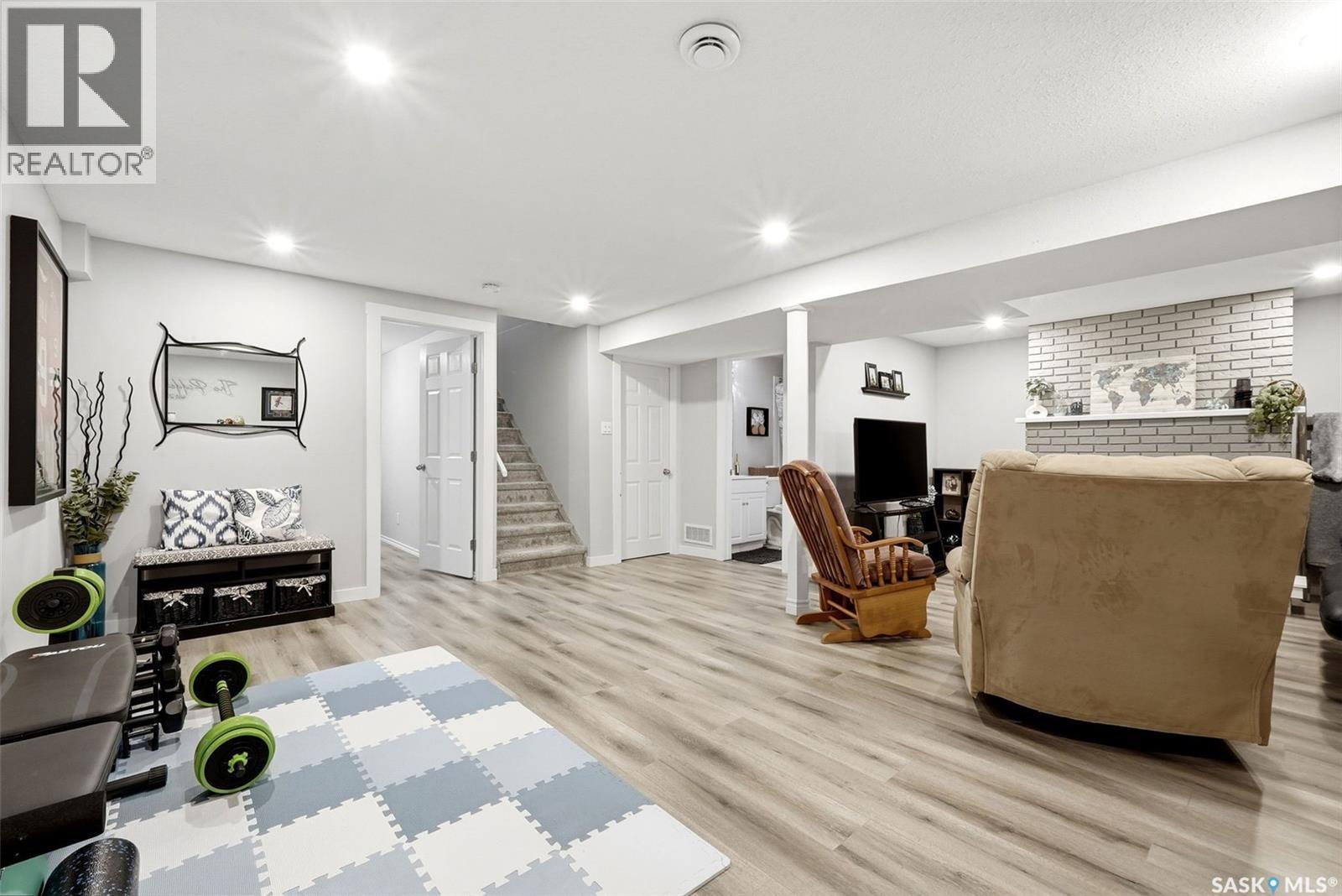 68 Carmichael Road, Regina, SK - Indoor