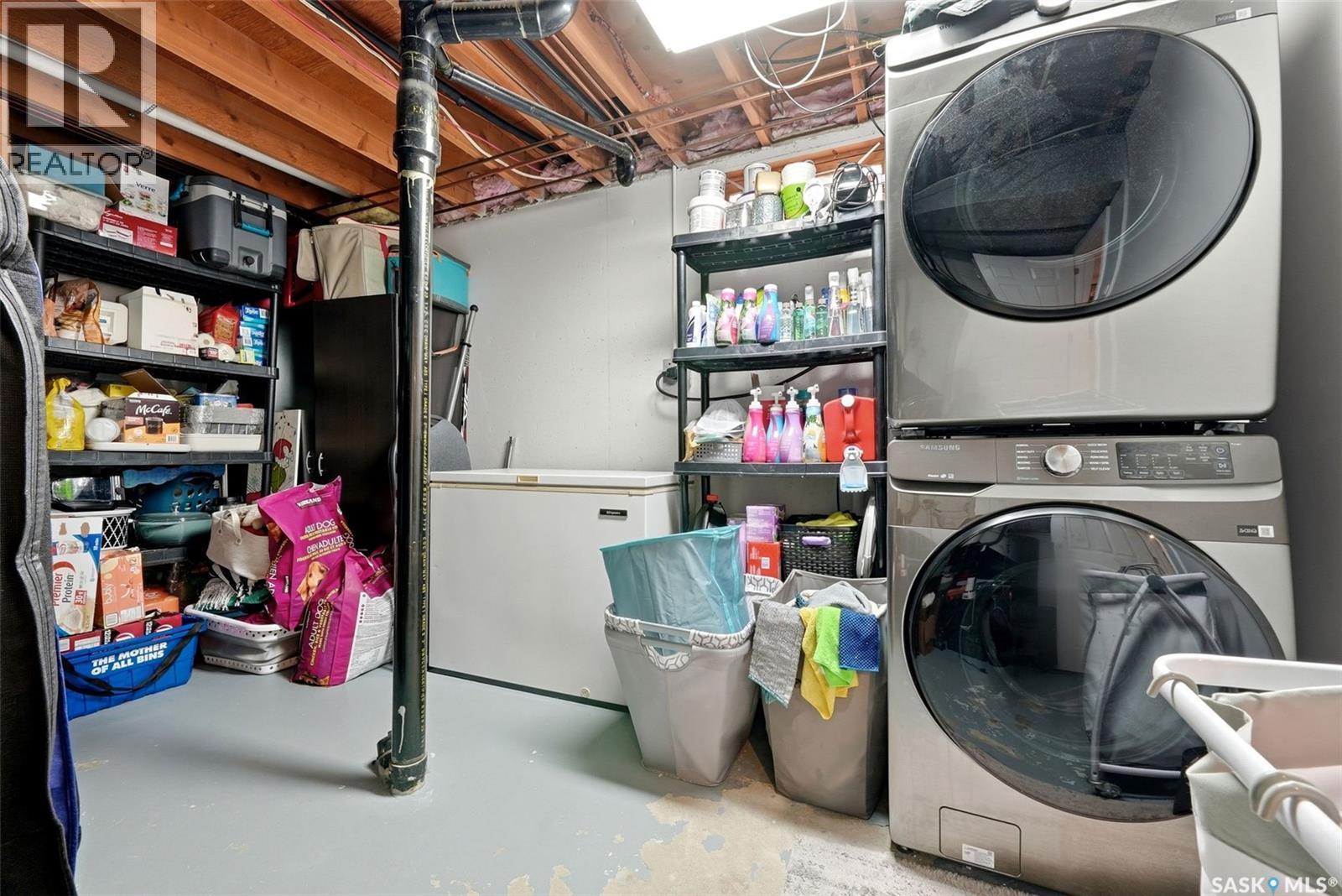 68 Carmichael Road, Regina, SK - Indoor Photo Showing Laundry Room