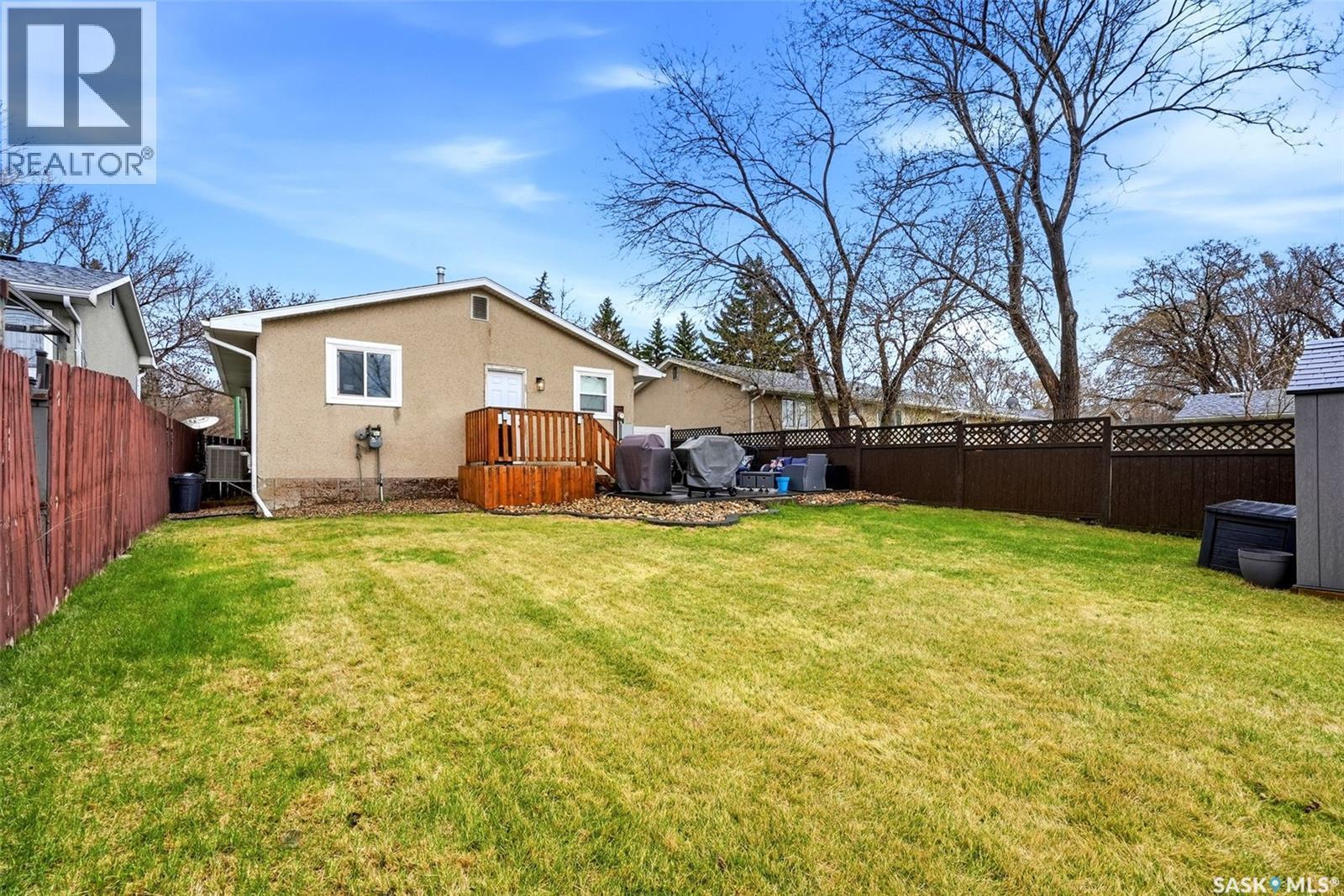 68 Carmichael Road, Regina, SK - Outdoor