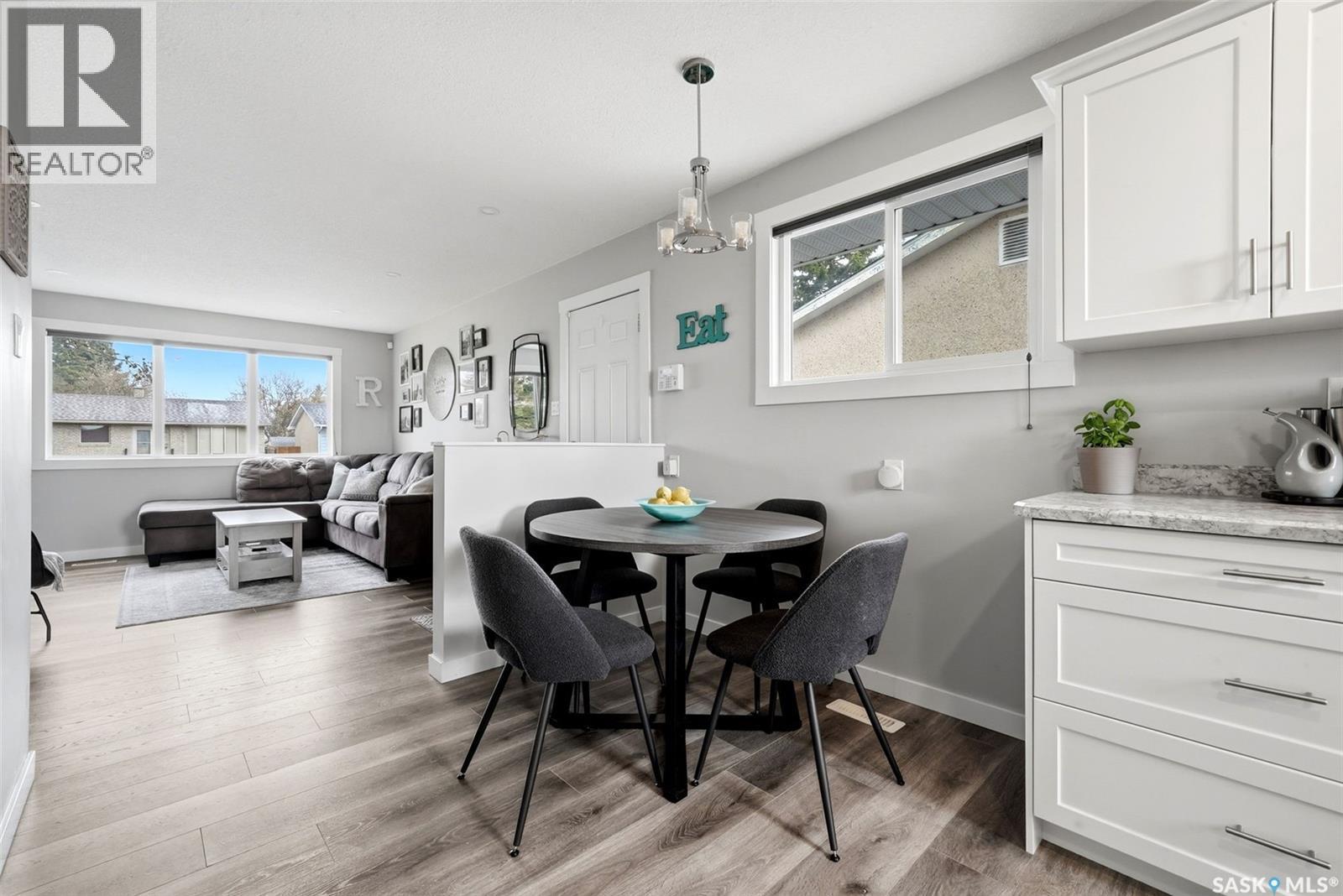 68 Carmichael Road, Regina, SK - Indoor Photo Showing Dining Room