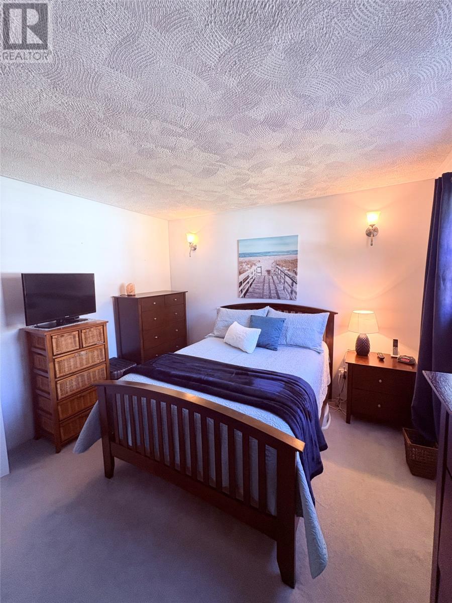 326 Main Street, Baytona, NL - Indoor Photo Showing Bedroom
