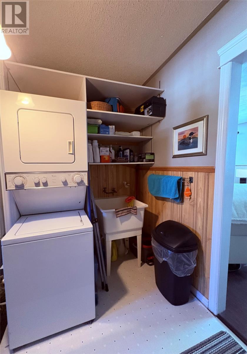 326 Main Street, Baytona, NL - Indoor Photo Showing Laundry Room