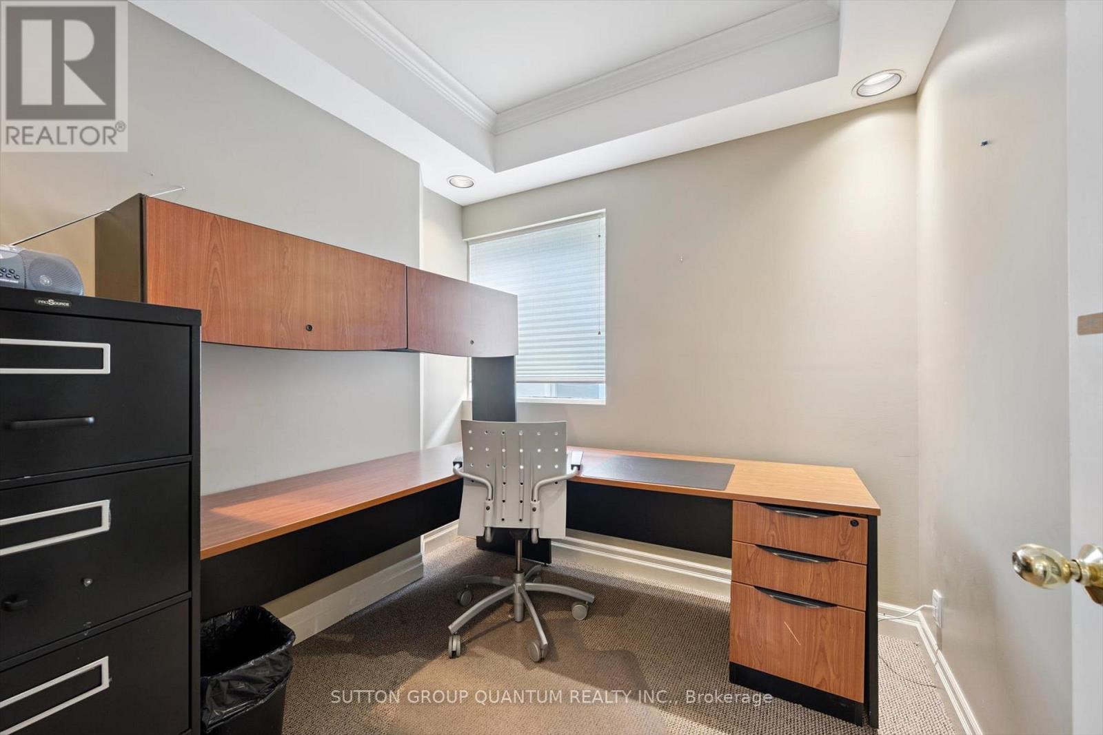 1673 Lakeshore Road W, Mississauga, ON