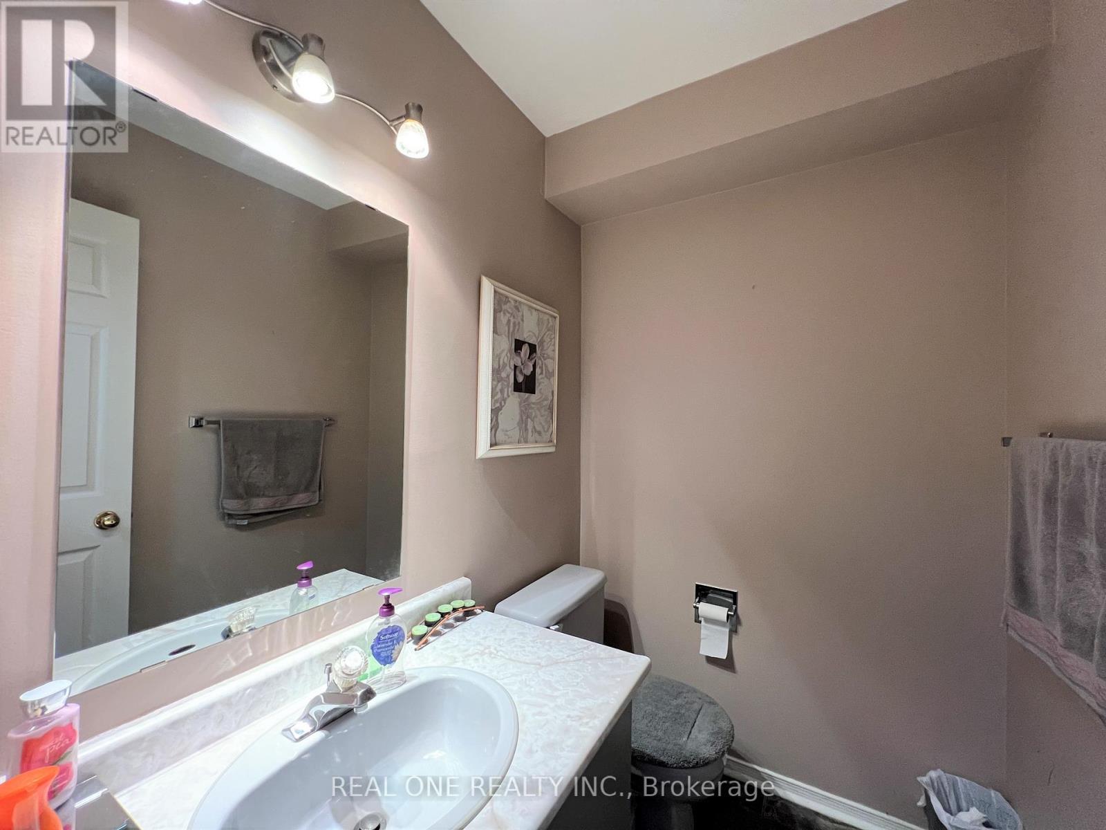 6403 Osprey Boulevard, Mississauga, ON - Indoor Photo Showing Bathroom