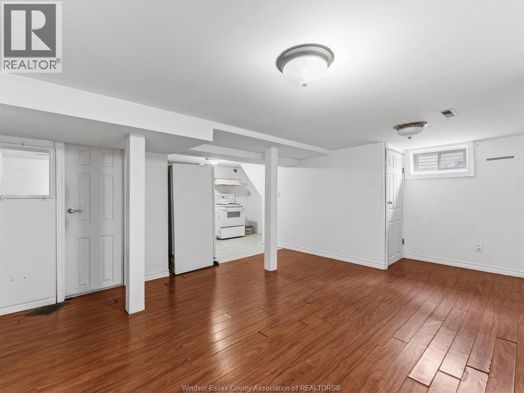 962 Merritt, Windsor, ON - Indoor Photo Showing Other Room