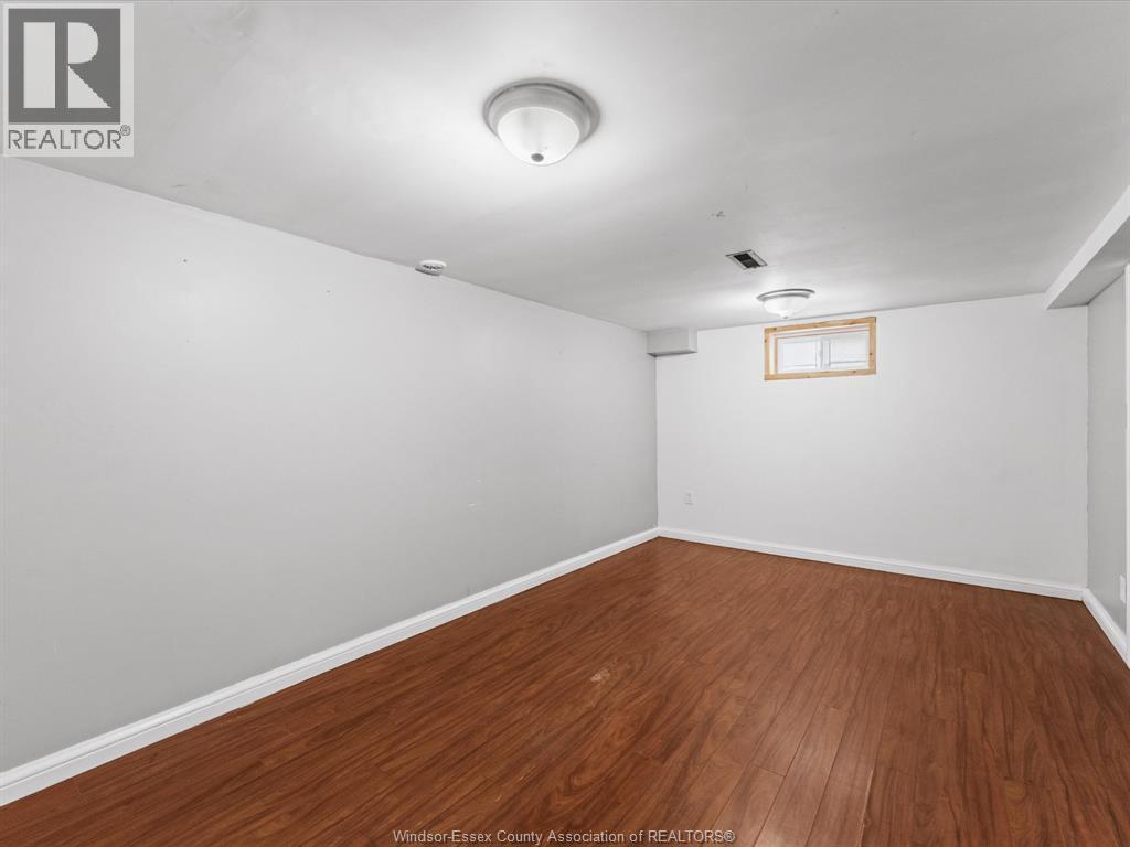 962 Merritt, Windsor, ON - Indoor Photo Showing Other Room