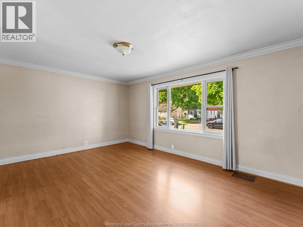 962 Merritt, Windsor, ON - Indoor Photo Showing Other Room