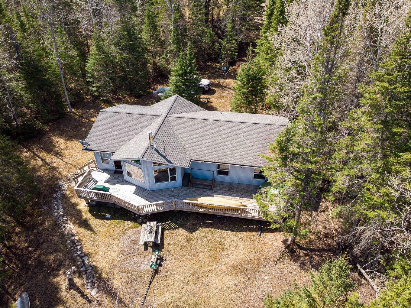 15 Lily Pad Road, S. Of Kenora, ON