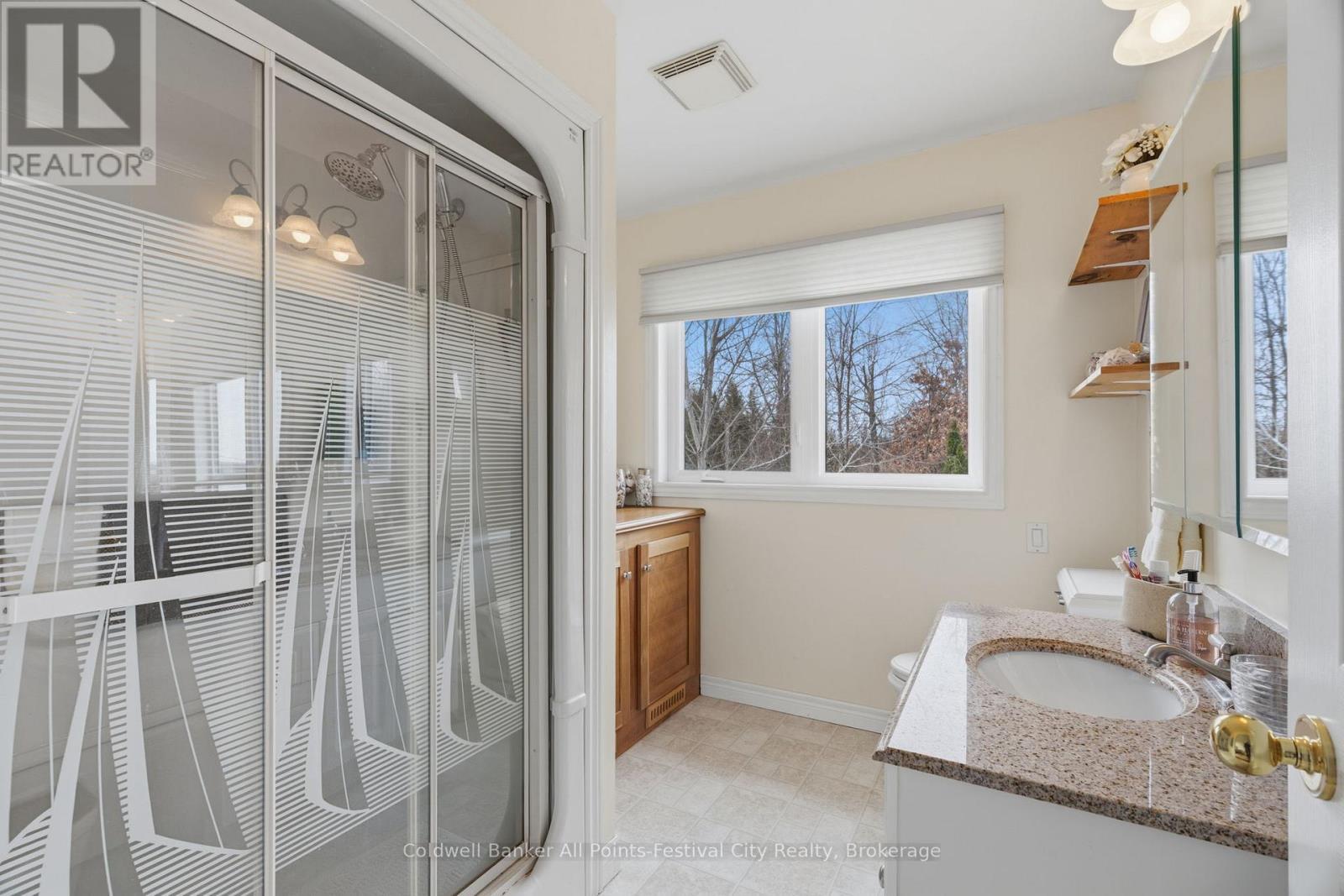 13 Ravine Park Road S, Central Huron (Goderich), ON - Indoor Photo Showing Bathroom