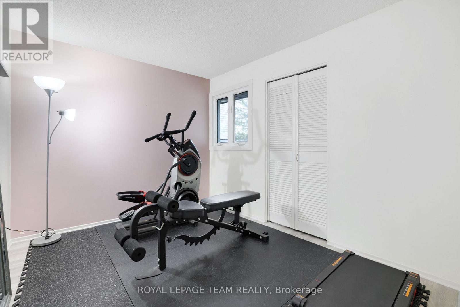 216 Steenbakkers Private, Ottawa, ON - Indoor Photo Showing Gym Room