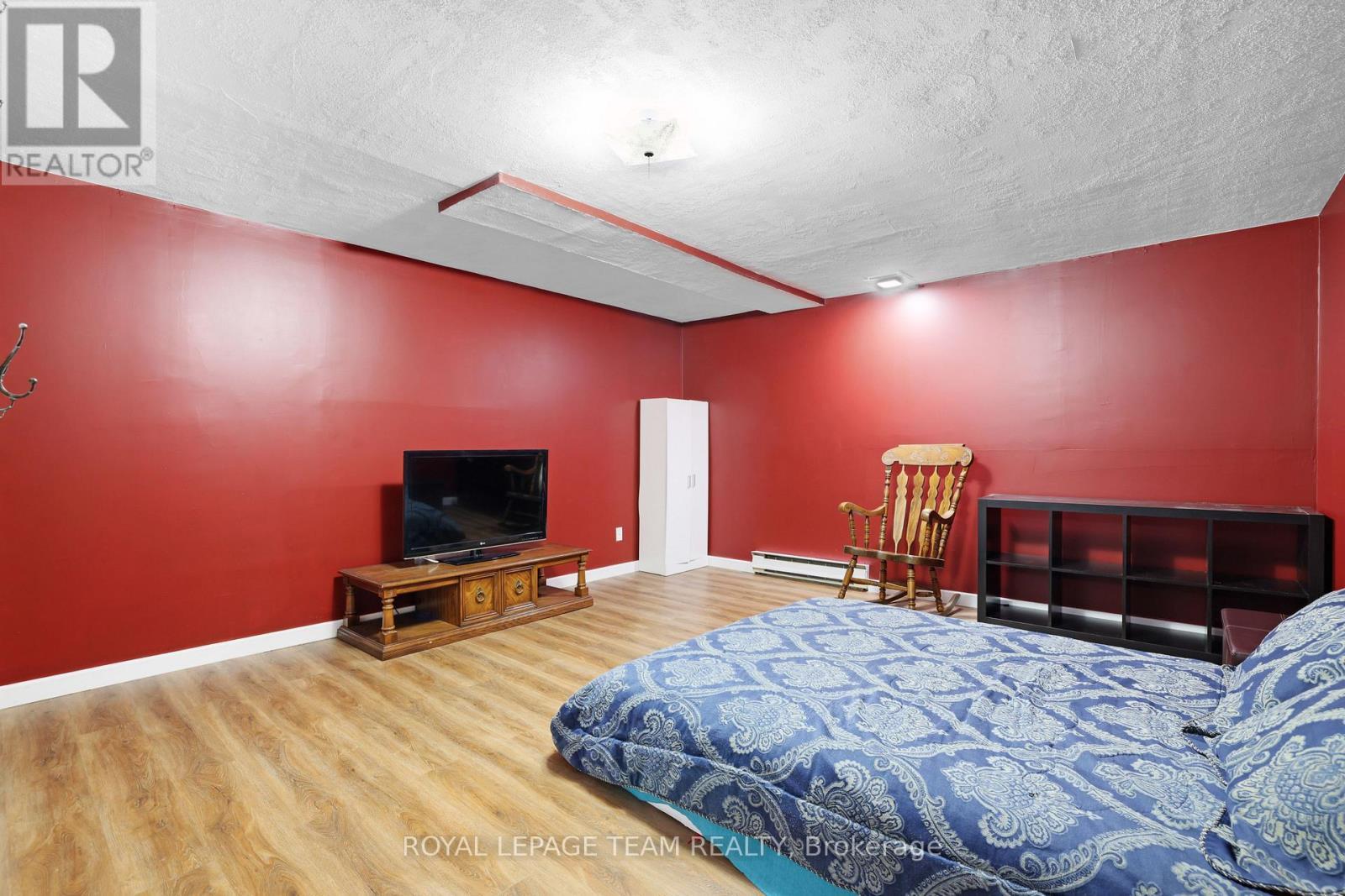 216 Steenbakkers Private, Ottawa, ON - Indoor Photo Showing Bedroom