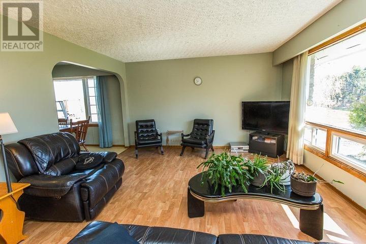 135 Jeffrey Side Rd|Plummer Additional Township, Bruce Mines, ON