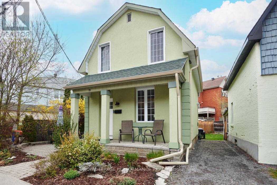 19 Windsor Avenue, Ottawa, ON - Outdoor With Deck Patio Veranda