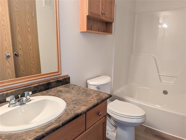 56 Sandale Dr, Winnipeg, MB
