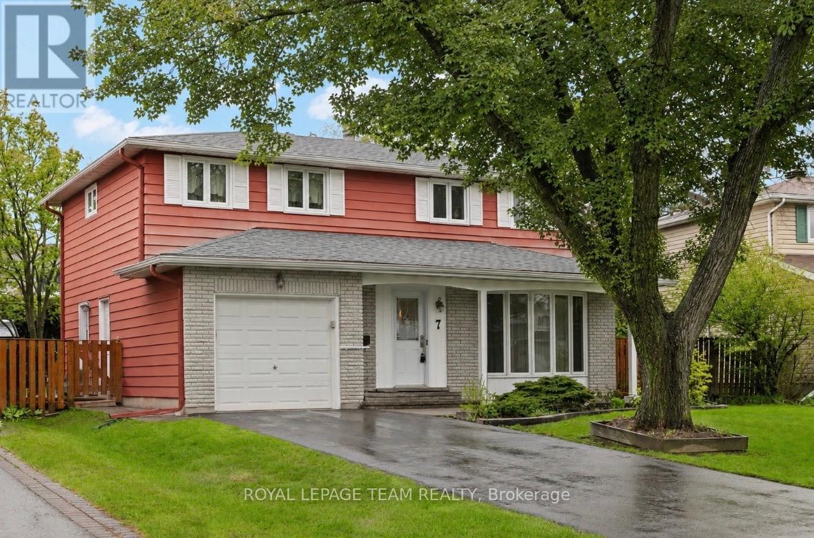 7 Centrepark Drive, Ottawa, ON