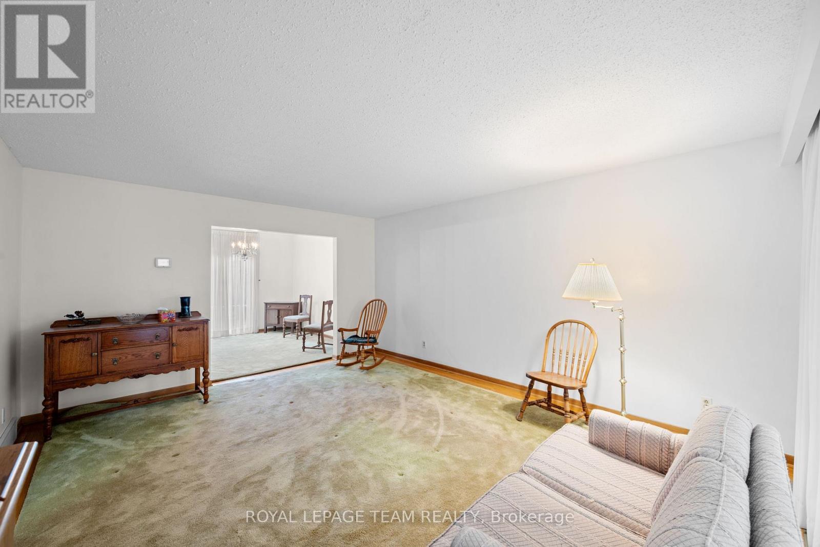 7 Centrepark Drive, Ottawa, ON