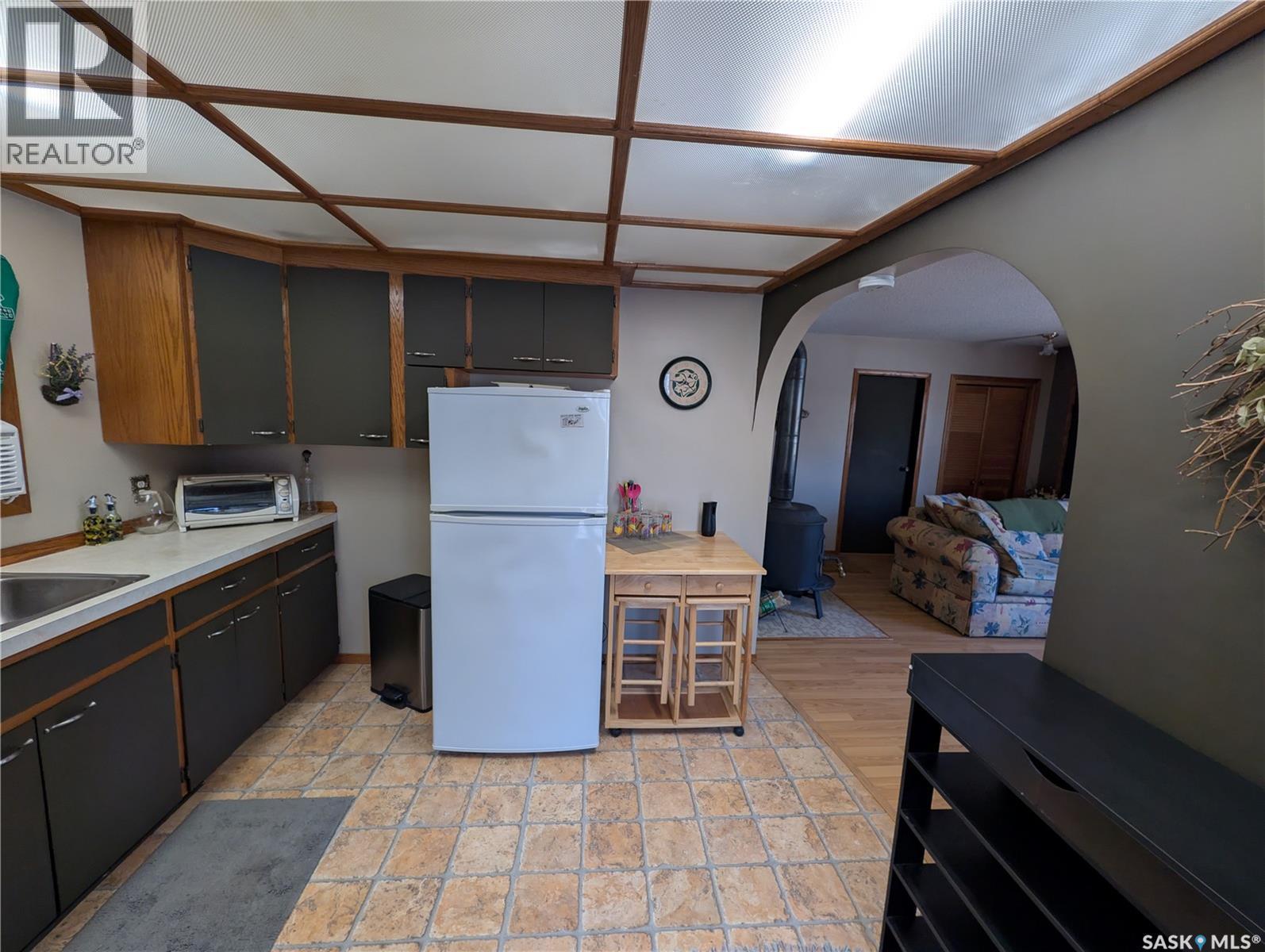 123 Maple Road, Island View, SK - Indoor Photo Showing Kitchen