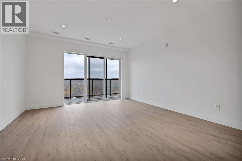 15 Glebe Street Unit# 1904, Cambridge, ON - Indoor Photo Showing Other Room