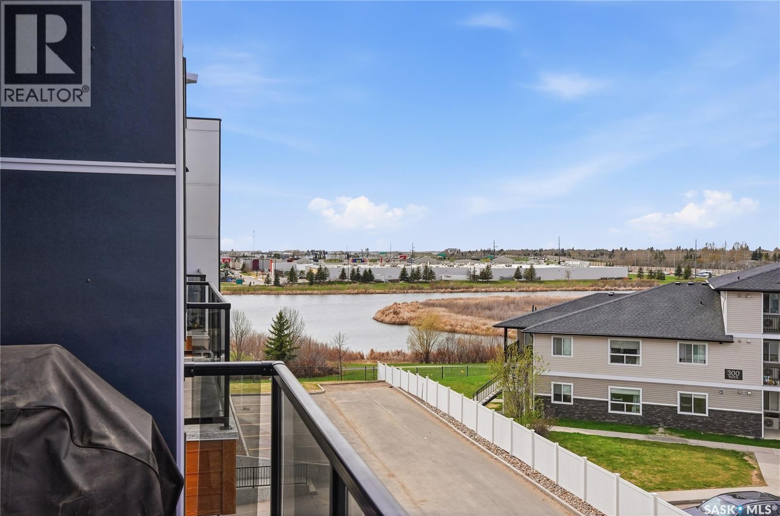 309 105 Willis Crescent, Saskatoon, SK - Outdoor