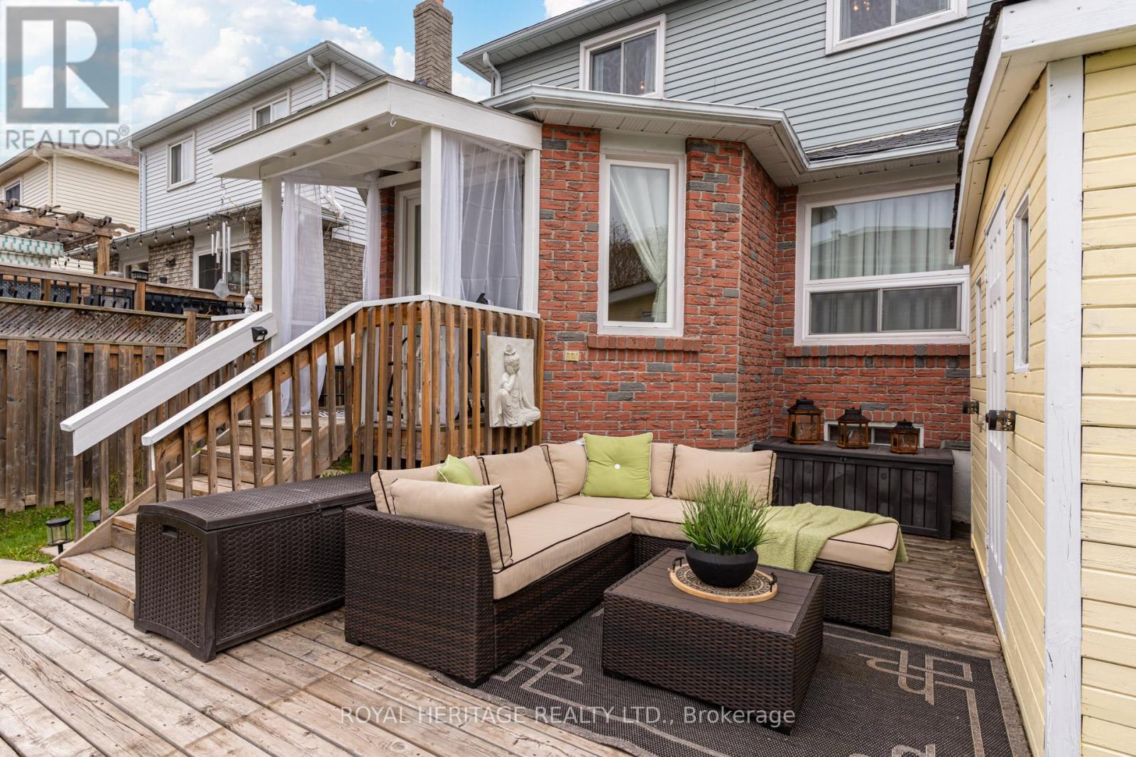 188 Adele Crescent, Oshawa, ON - Outdoor With Deck Patio Veranda With Exterior
