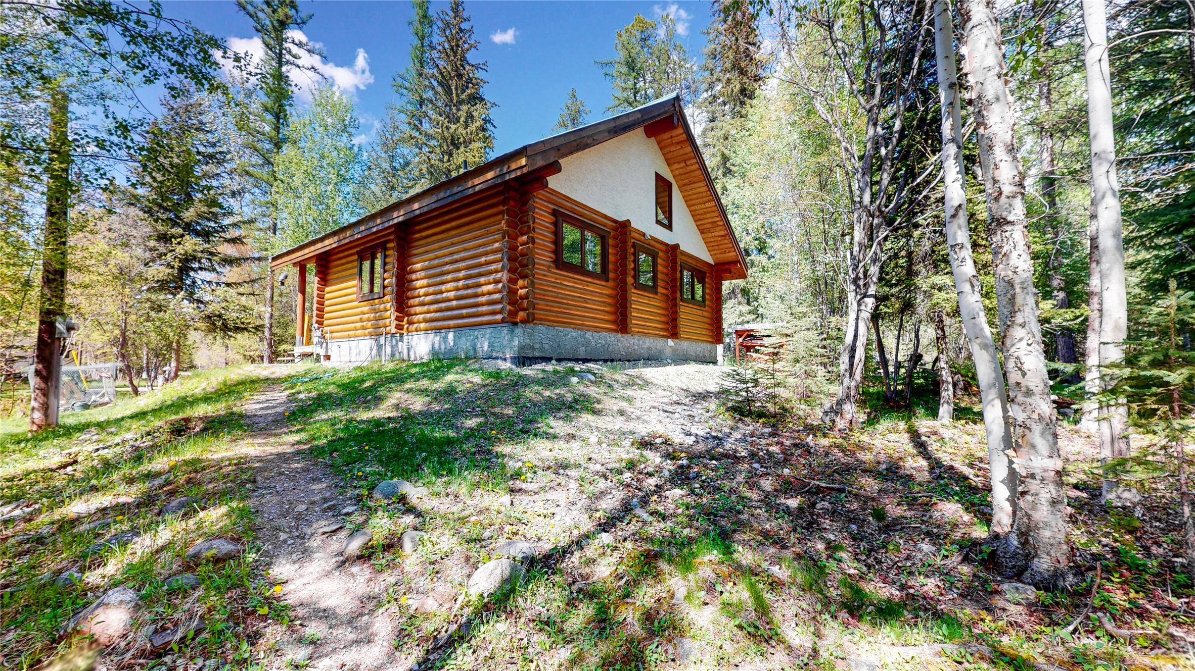 6770 Hockley Road, Jaffray, BC - Outdoor