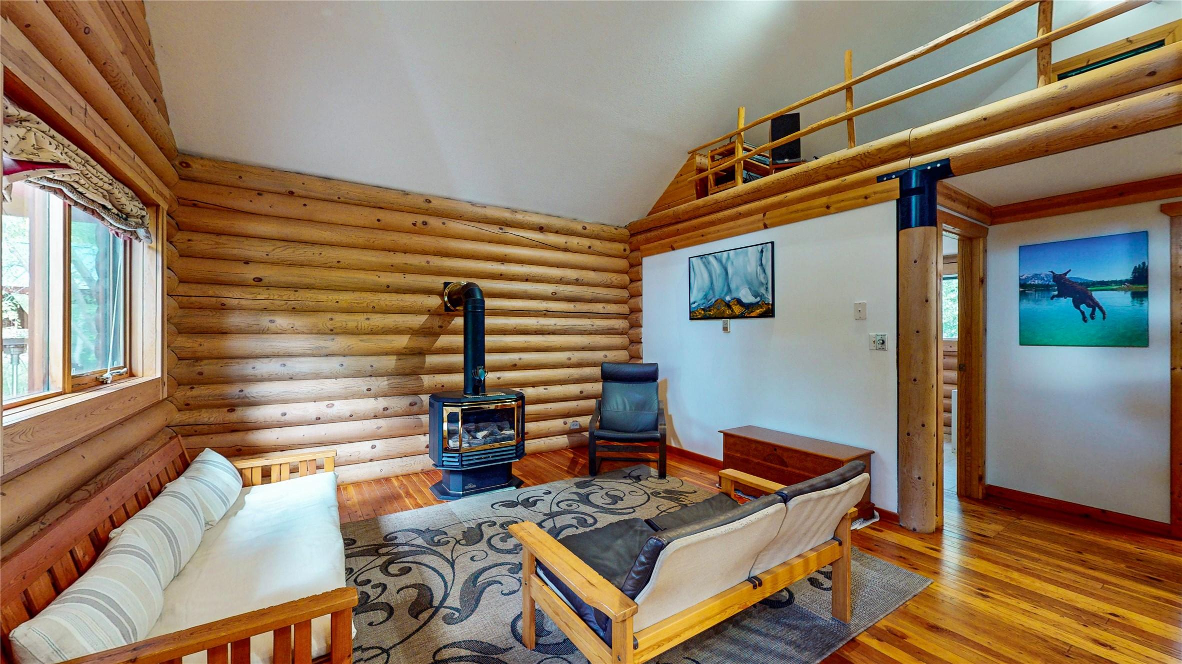 6770 Hockley Road, Jaffray, BC - Indoor Photo Showing Other Room